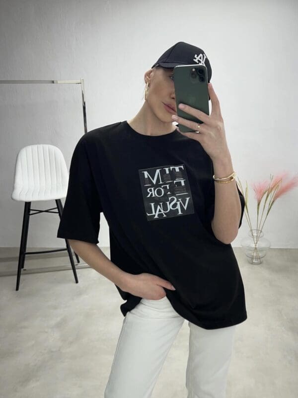 Oversize modelio marškinėliai