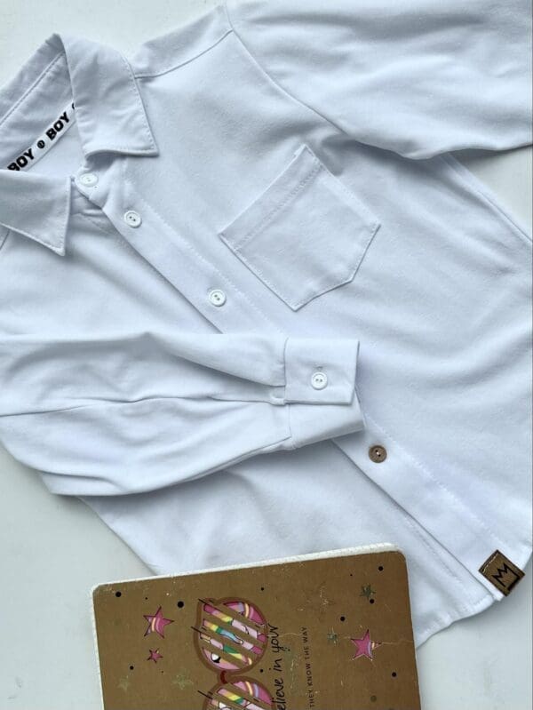 Marškinėliai ilgomis rankovėmis baltos spalvos