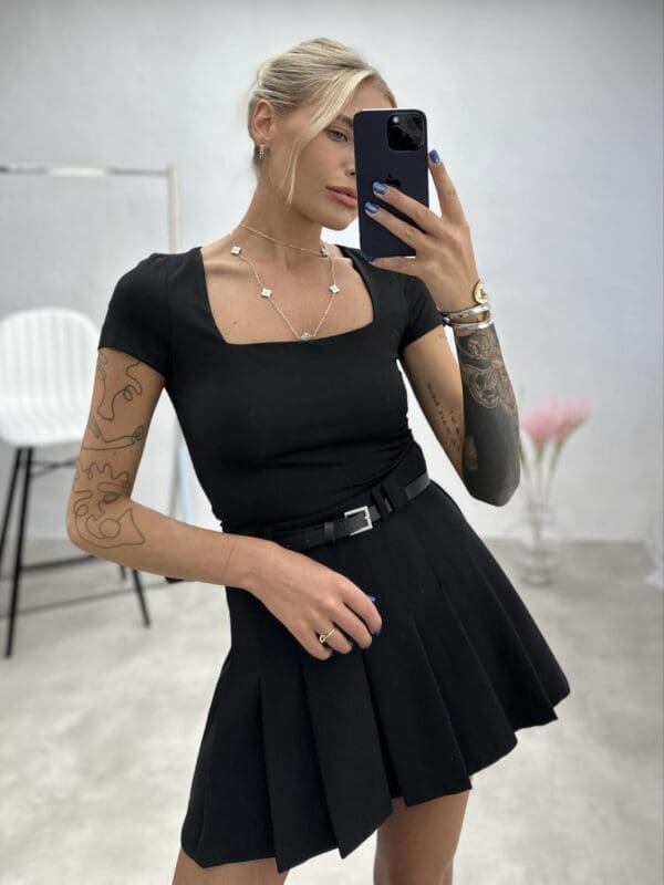 Marškinėliai Basic trumpomis rankovėmis 