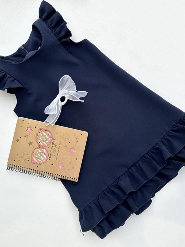 Suknelė tamsiai mėlynos spalvos