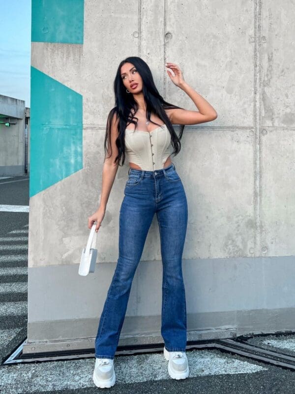 Džinsai Flare Fit Push Up