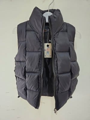 Matinė liemenė juodos spalvos