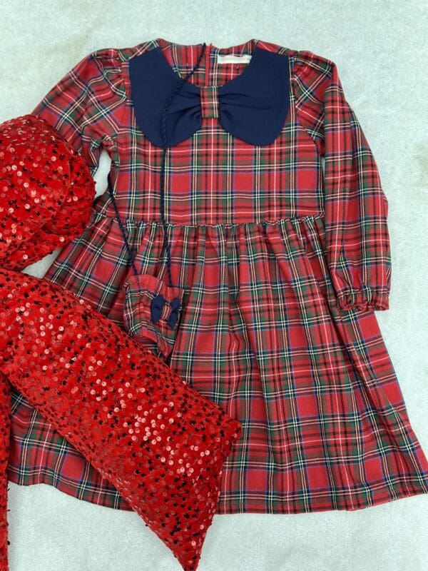 Šventinė languota suknelė