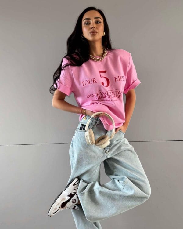 Marškinėliai su grafiniu užrašu