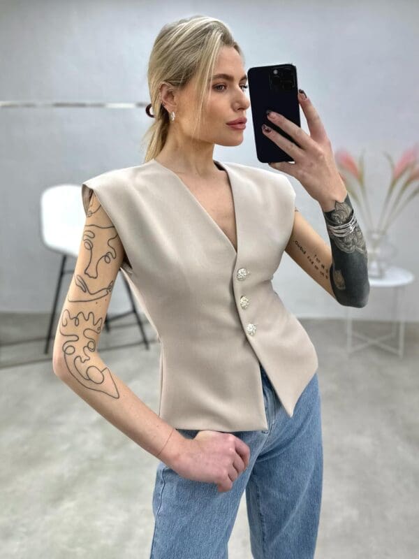 Klasikinio modelio liemenė